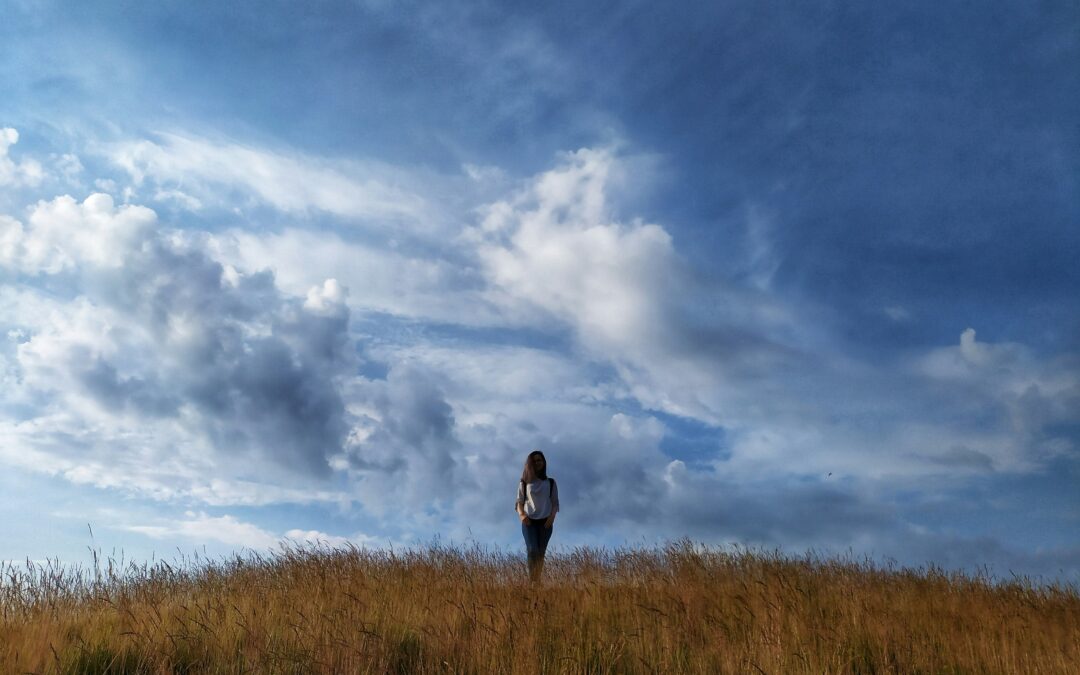 Symbolbild für mehr Energie im Herbst – Standortbestimmung im Sommer mit Weitblick und Klarheit