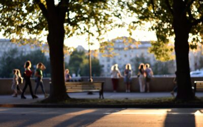 „Ist der Tinnitus heute lauter?“ – Warum diese Frage dich vom Ziel wegführt und was du stattdessen tun kannst